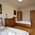 3k Michael Apartman *